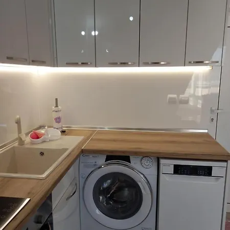 Perla 2 Apartman *
